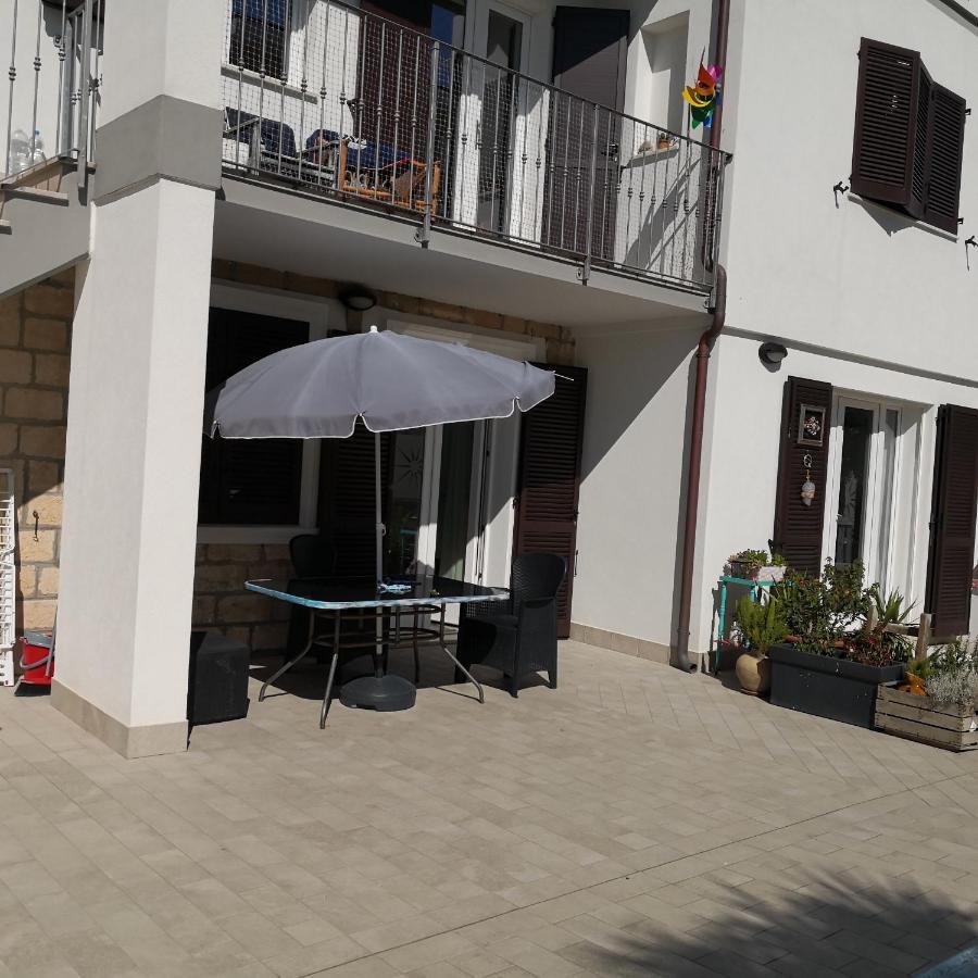 Apartmán Mololocale In Centro A Marcelli Exteriér fotografie